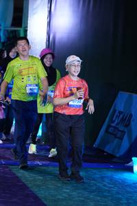 BIB: 4099, 3750
                            <button type="button" onclick="openModal(26261069)" class="btn btn-primary btn-sm float-right btn-popup" data-toggle="modal" data-target=".modal-high-quality">
                        <i class="fas fa-shopping-cart"></i> Add to Cart
                    </button>
                                            <button type="button" onclick="isThisMe(26261069, true)" class="btn btn-success btn-sm float-right btn-popup btn-isme hidden" data-toggle="tooltip" data-placement="bottom" title="นี่คือรูปของคุณใช่ไหม คลิกที่นี่เพื่อเอาเข้าอัลบั้ม">
                        <i class="fas fa-plus"></i> Add to album
                    </button>
                    <button type="button" onclick="isThisMe(26261069, false)" class="btn btn-warning btn-sm float-right btn-popup btn-isnotme hidden">
                        <i class="fas fa-ban"></i> Remove from album
                    </button>